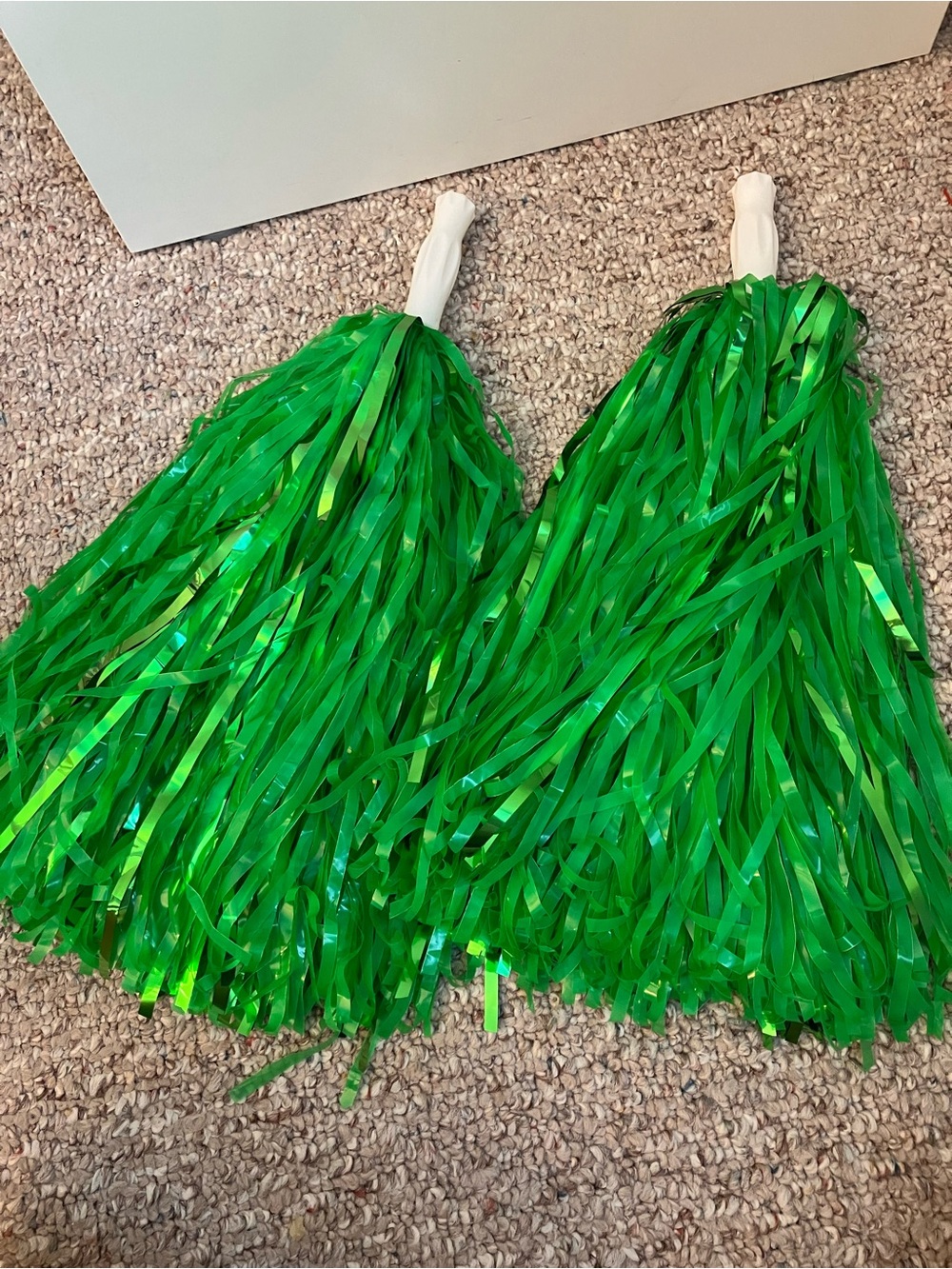 Set of 2 Green/Metallic Cheerleading Pom Poms